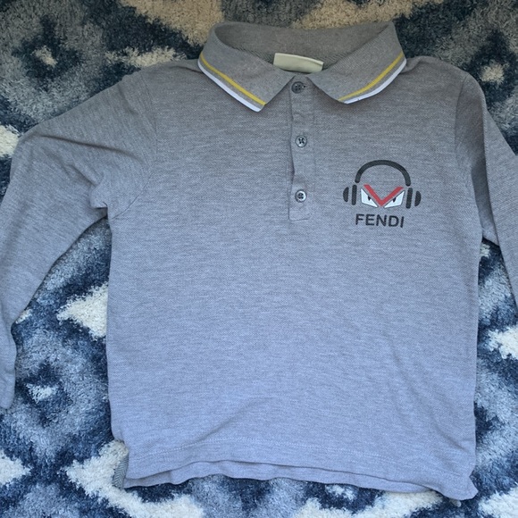Boys fendi polo size 5 - Picture 4 of 4